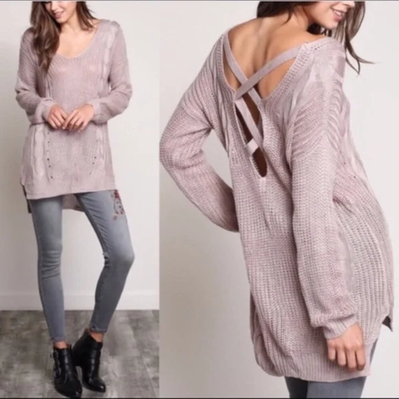 Cozy Mauve V neck cable Knit criss cross back Oversized Sweater - Picture 4 of 4